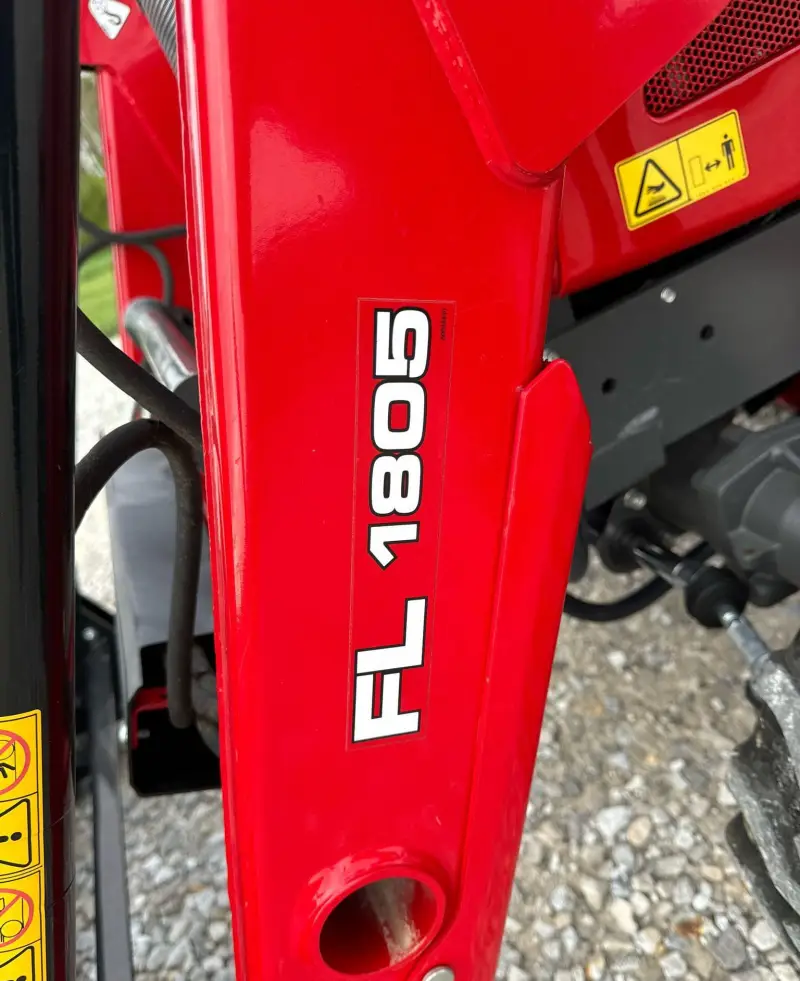 2021 Massey Ferguson GC1723 photo 30