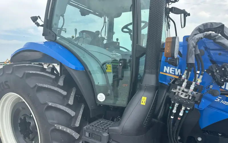 2023 New Holland T6.145 MFWD Tractor W/Loader | Agriculture photo 38