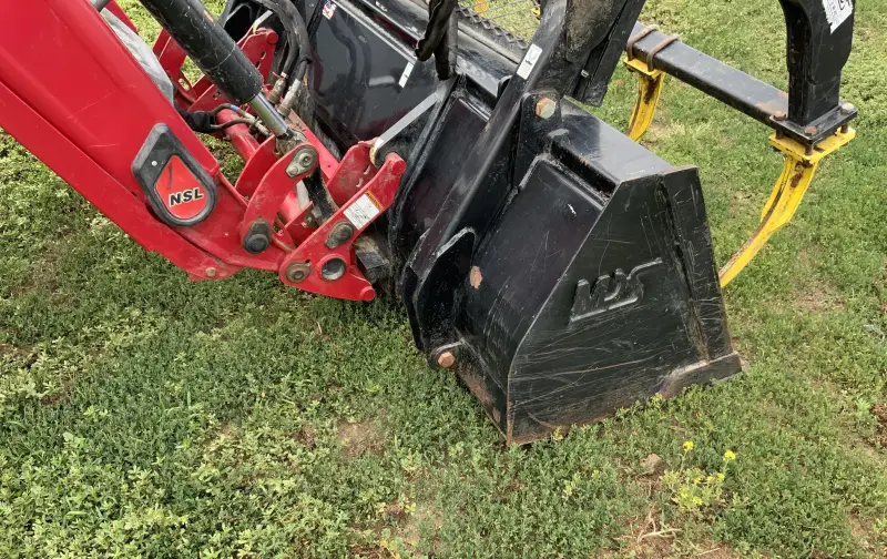 2021 Case IH Maxxum 150 MFWD Tractor W/Grapple Loader photo 21