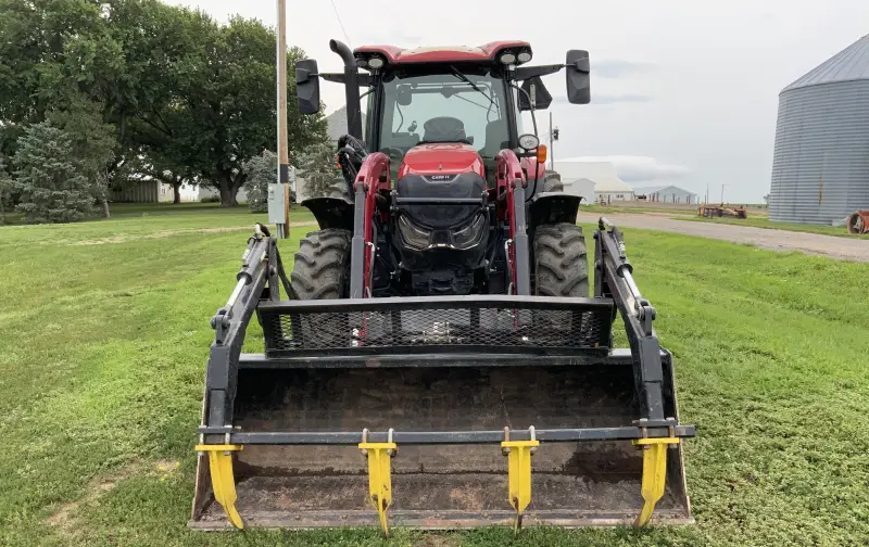 2021 Case IH Maxxum 150 MFWD Tractor W/Grapple Loader photo 2