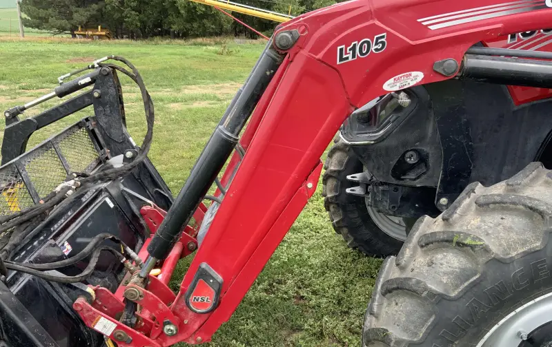 2021 Case IH Maxxum 150 MFWD Tractor W/Grapple Loader photo 12