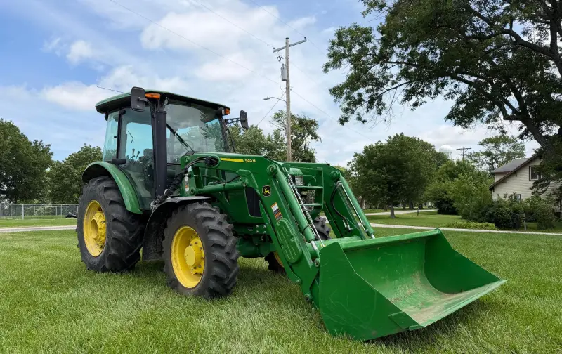 2019 John Deere 5100E MFWD Tractor W/540M Loader | Agriculture photo 3