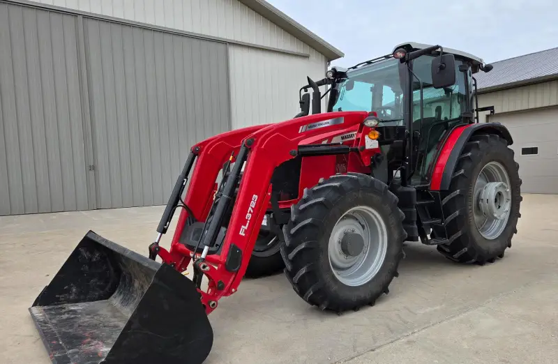 2022 Massey Ferguson 6713 MFWD Tractor W/FL3723 Loader photo 1