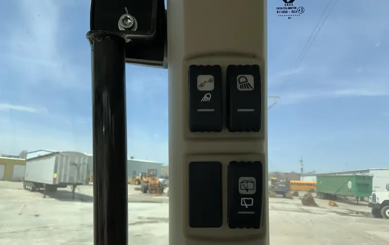 2017 Massey Ferguson 4710 MFWD Tractor W/Loader | Agriculture photo 78