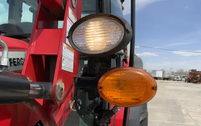 2017 Massey Ferguson 4710 MFWD Tractor W/Loader | Agriculture photo 26