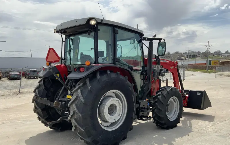 2017 Massey Ferguson 4710 MFWD Tractor W/Loader | Agriculture photo 5