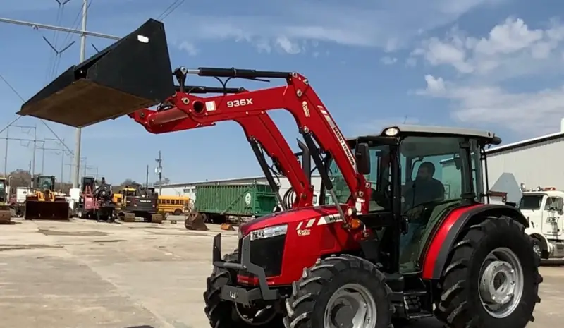 2017 Massey Ferguson 4710 MFWD Tractor W/Loader | Agriculture photo 9