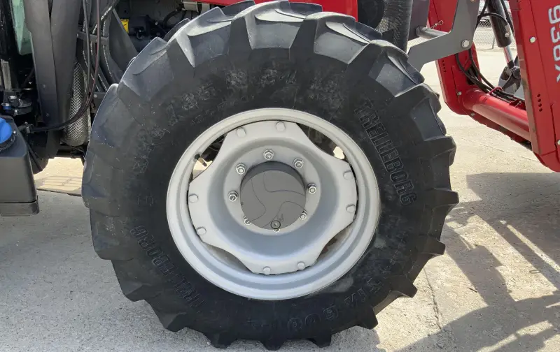 2017 Massey Ferguson 4710 MFWD Tractor W/Loader | Agriculture photo 57