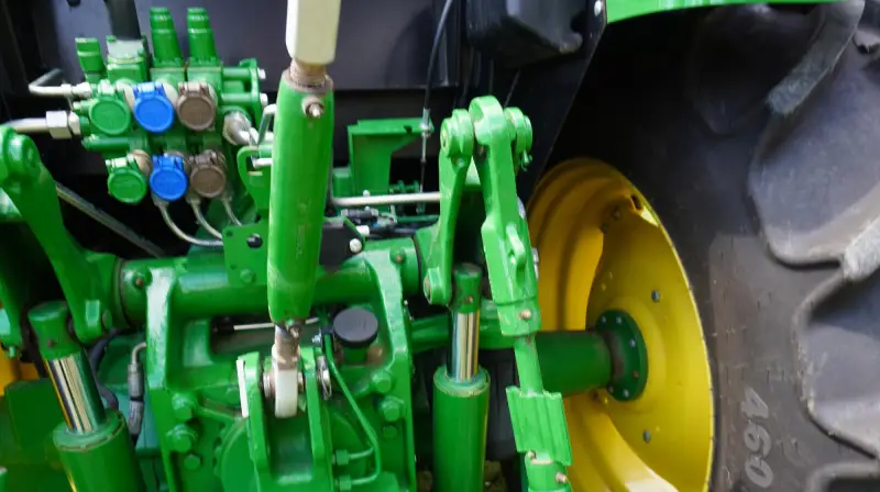 2018 John Deere 6105E MFWD Tractor W/540M Loader | Agriculture photo 42