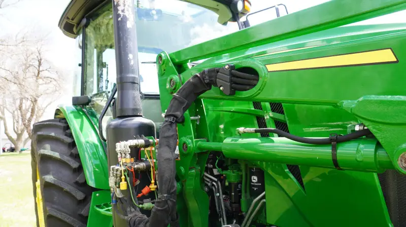 2018 John Deere 6105E MFWD Tractor W/540M Loader | Agriculture photo 30