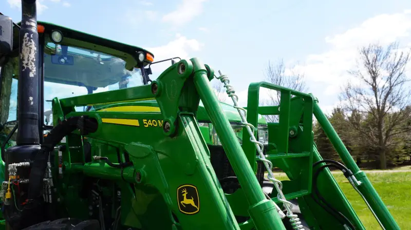2018 John Deere 6105E MFWD Tractor W/540M Loader | Agriculture photo 27