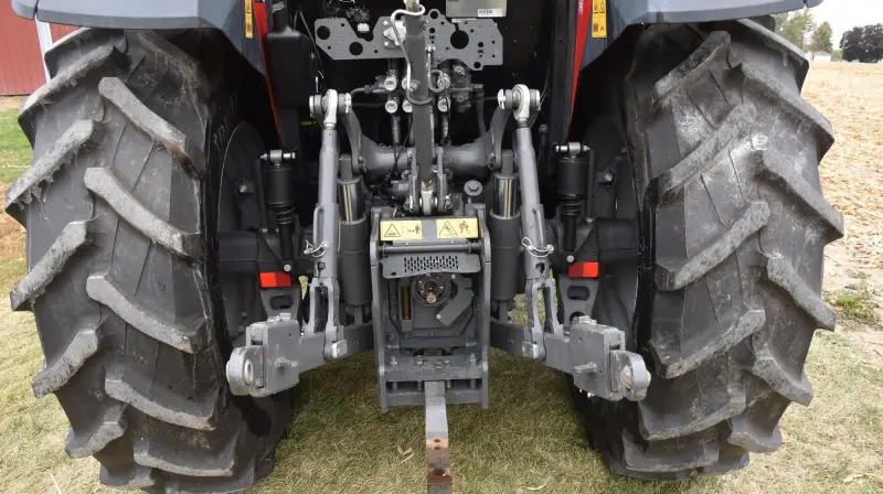 2022 Massey Ferguson 5711 Dyna-4 MFWD Tractor W/Loader | Agriculture photo 9
