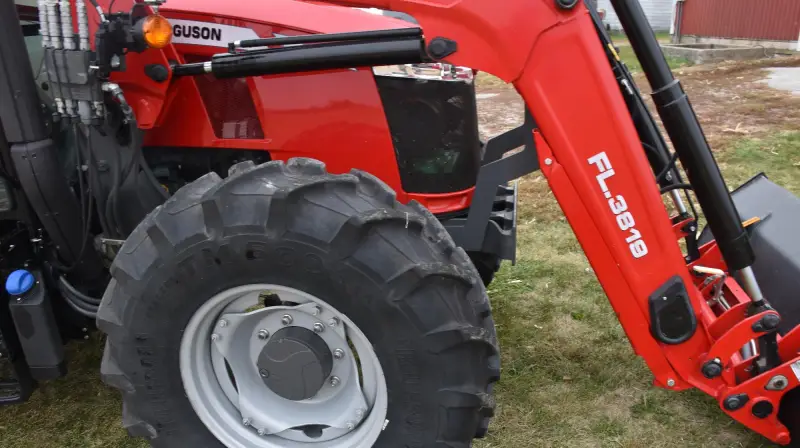 2022 Massey Ferguson 5711 Dyna-4 MFWD Tractor W/Loader | Agriculture photo 29