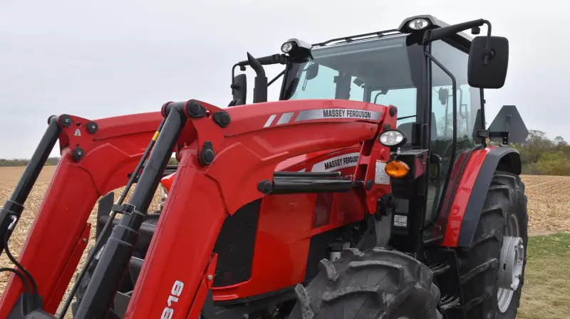 2022 Massey Ferguson 5711 Dyna-4 MFWD Tractor W/Loader | Agriculture photo 17