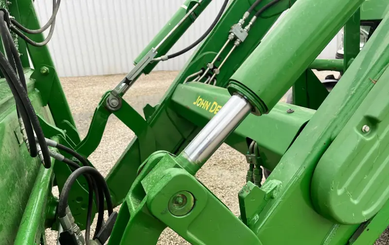 2015 John Deere 6130M MFWD Tractor W/Grapple Loader photo 25