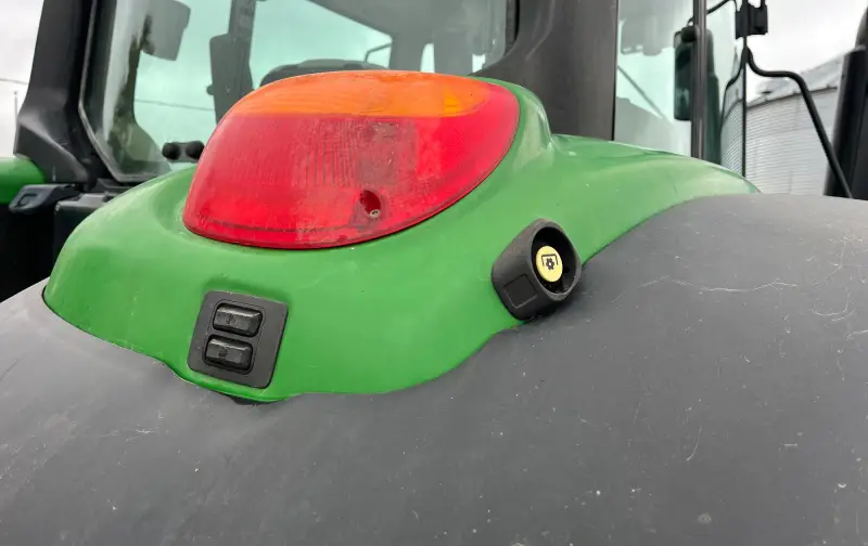 2015 John Deere 6130M MFWD Tractor W/Grapple Loader photo 35