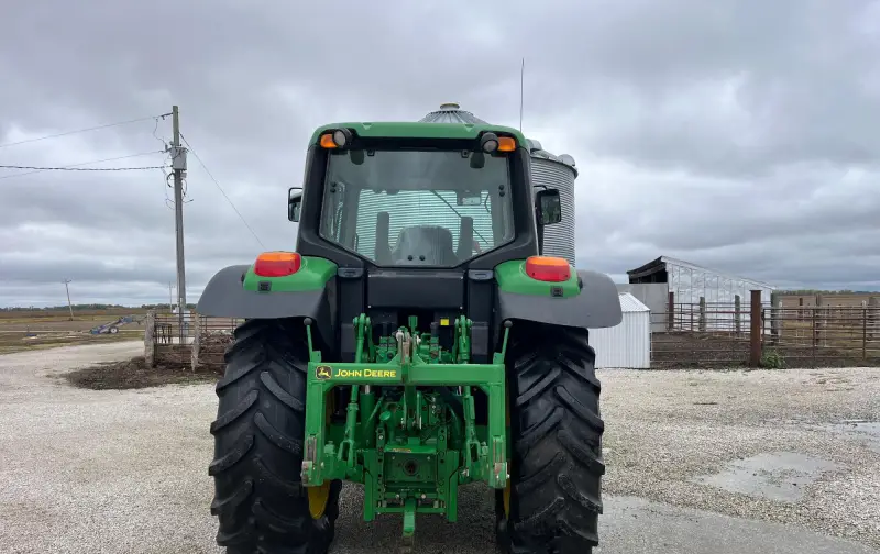 2015 John Deere 6130M MFWD Tractor W/Grapple Loader photo 6