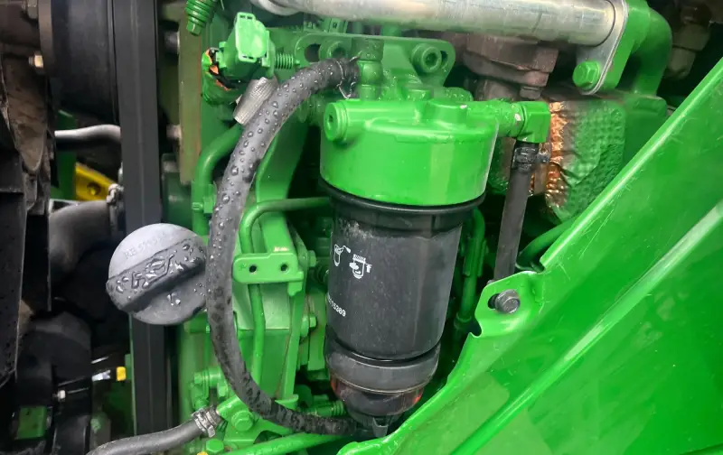 2015 John Deere 6130M MFWD Tractor W/Grapple Loader photo 52