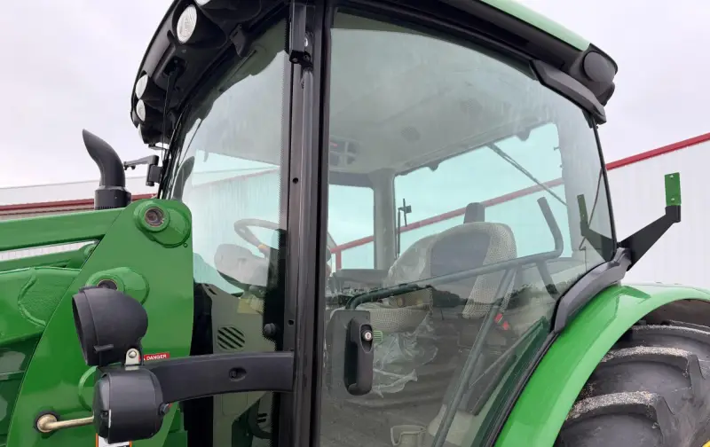 2013 John Deere 6125R MFWD Tractor | Agriculture photo 20
