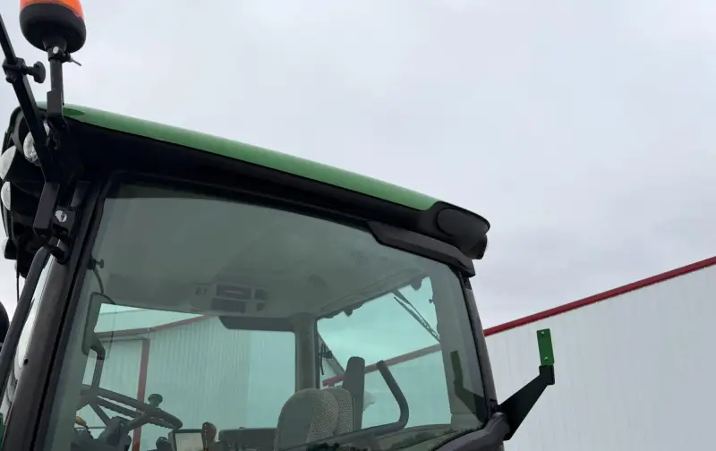 2013 John Deere 6125R MFWD Tractor | Agriculture photo 22
