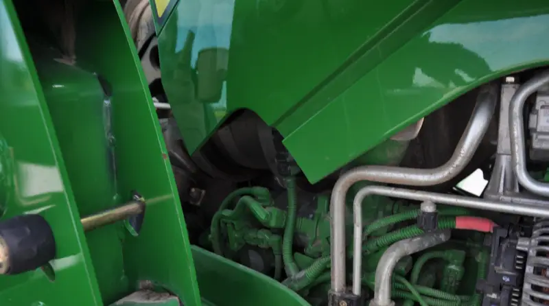 2013 John Deere 6125R MFWD Tractor | Agriculture photo 89