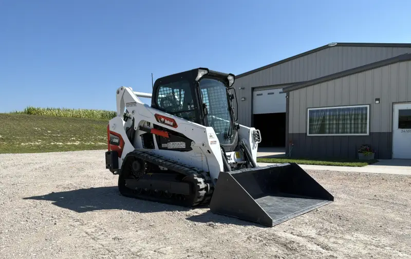 2023 Bobcat T595 Compact Track Loader photo 3