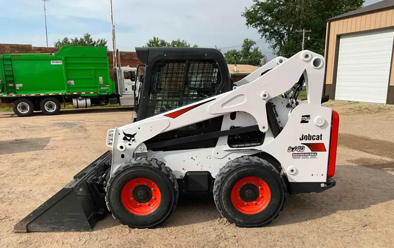 2022 Bobcat S740 Skid Steer photo 8