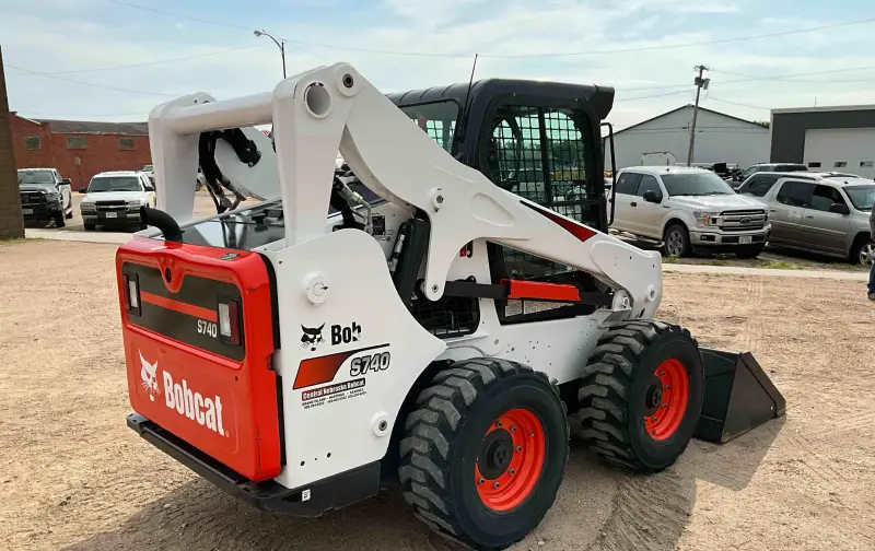 2022 Bobcat S740 Skid Steer photo 5