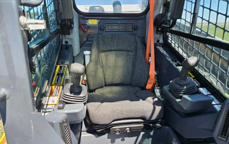 2019 John Deere 332G Skid Steer photo 45