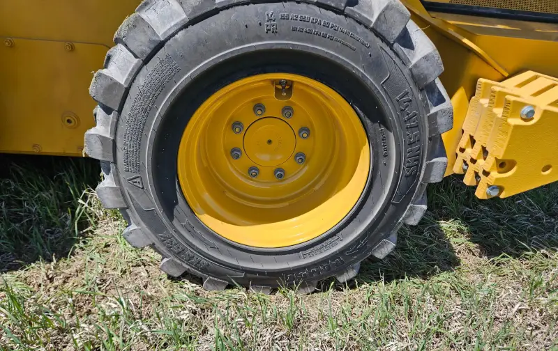 2019 John Deere 332G Skid Steer photo 33