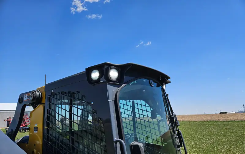 2019 John Deere 332G Skid Steer photo 17