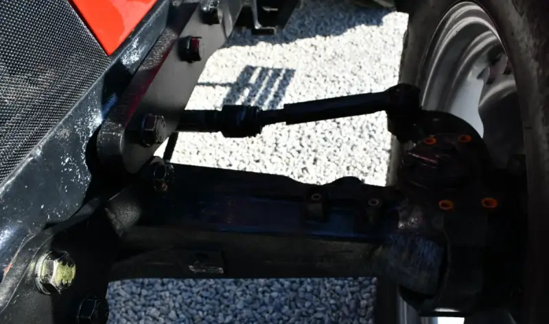 2009 Case IH Farmall 105U MFWD photo 23
