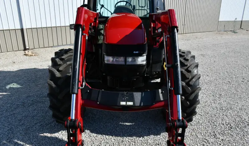 2009 Case IH Farmall 105U MFWD photo 16