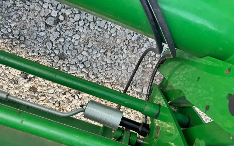2010 John Deere 7530 Premium MFWD photo 27
