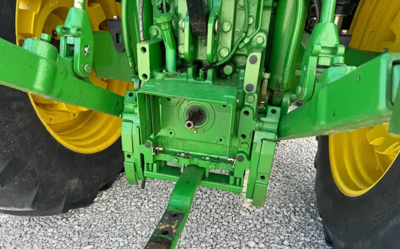 2010 John Deere 7530 Premium MFWD photo 23