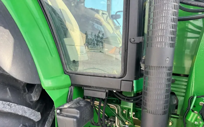2010 John Deere 7530 Premium MFWD photo 41