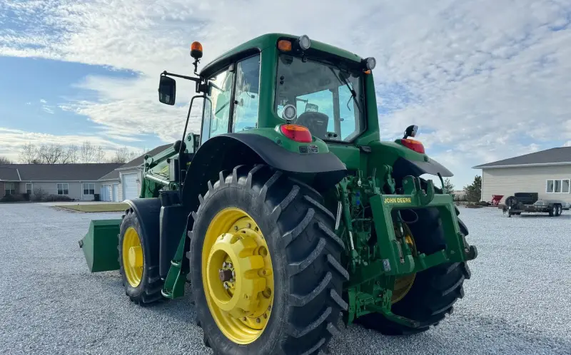 2010 John Deere 7530 Premium MFWD photo 53