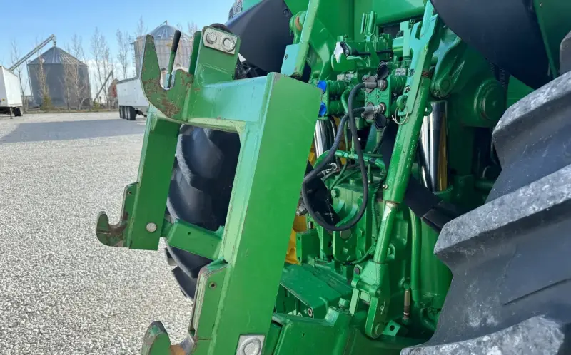 2010 John Deere 7530 Premium MFWD photo 3