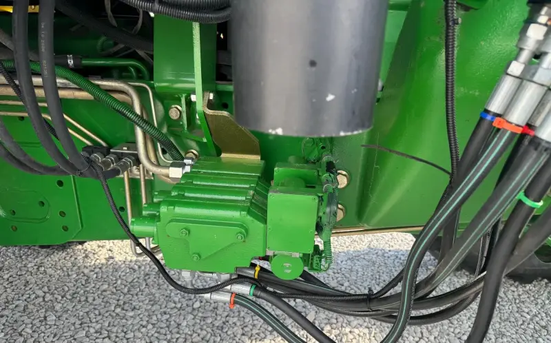 2010 John Deere 7530 Premium MFWD photo 83