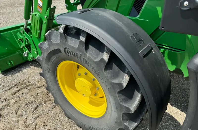2023 John Deere 6R 110 MFWD photo 32