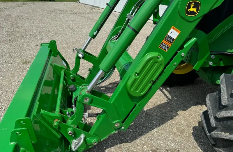 2023 John Deere 6R 110 MFWD photo 10