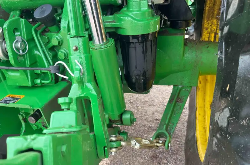 2021 John Deere 6120E MFWD photo 27