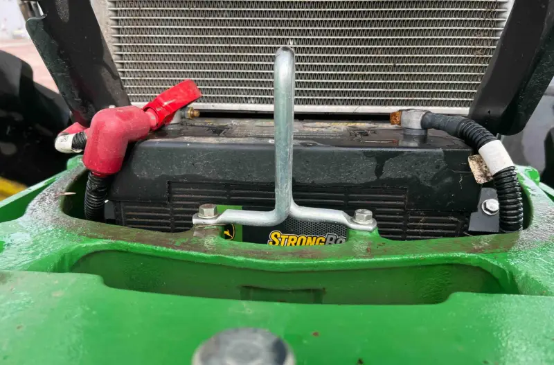 2021 John Deere 6120E MFWD photo 49