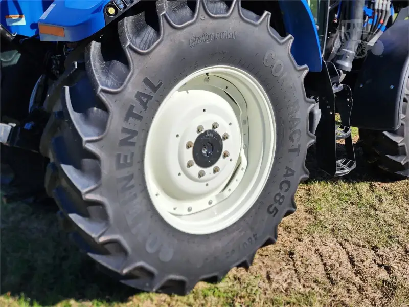 2016 New Holland T5.115 photo 7