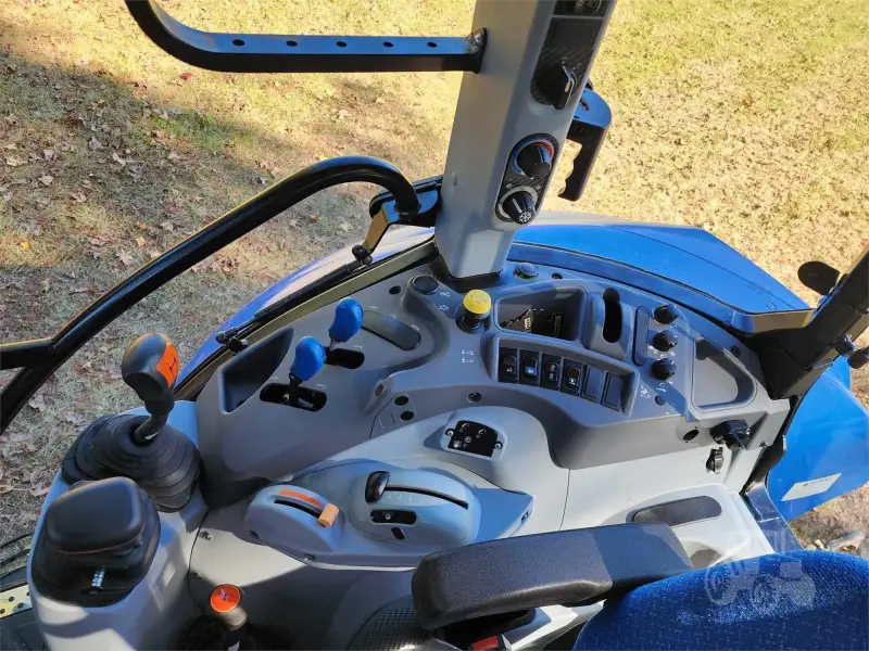 2016 New Holland T5.115 photo 19