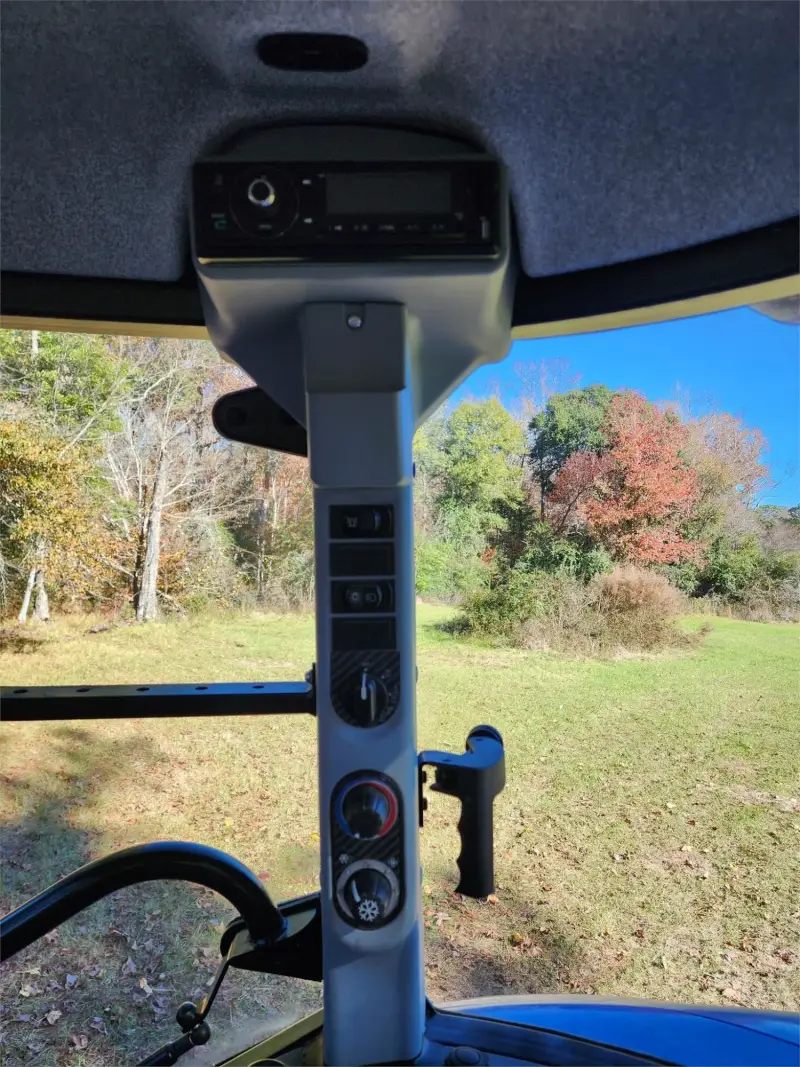 2016 New Holland T5.115 photo 35