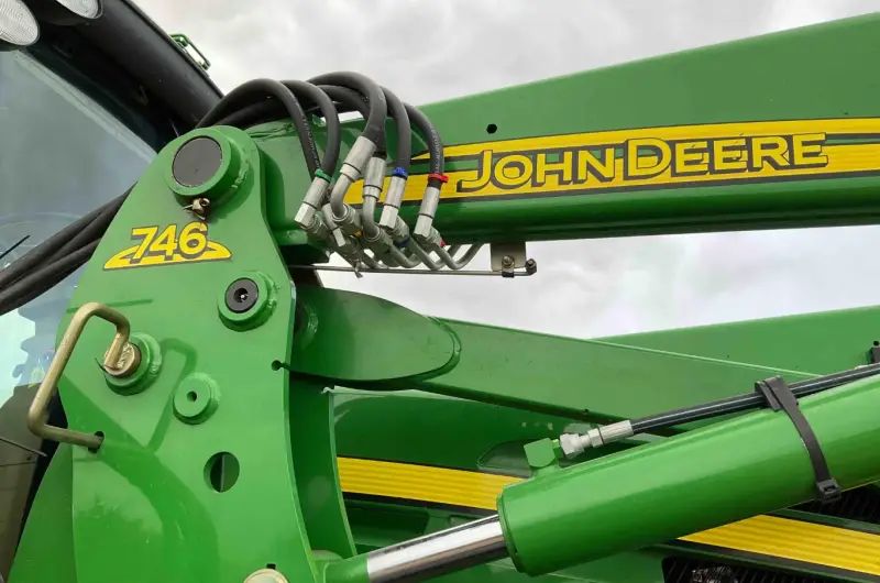 2009 John Deere 7630 MFWD photo 19
