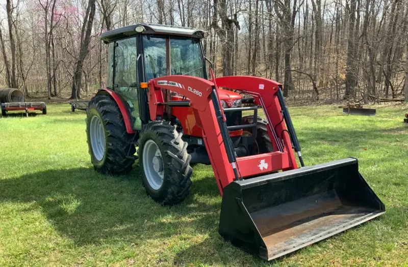 2009 Massey Ferguson 3645 MFWD photo 3