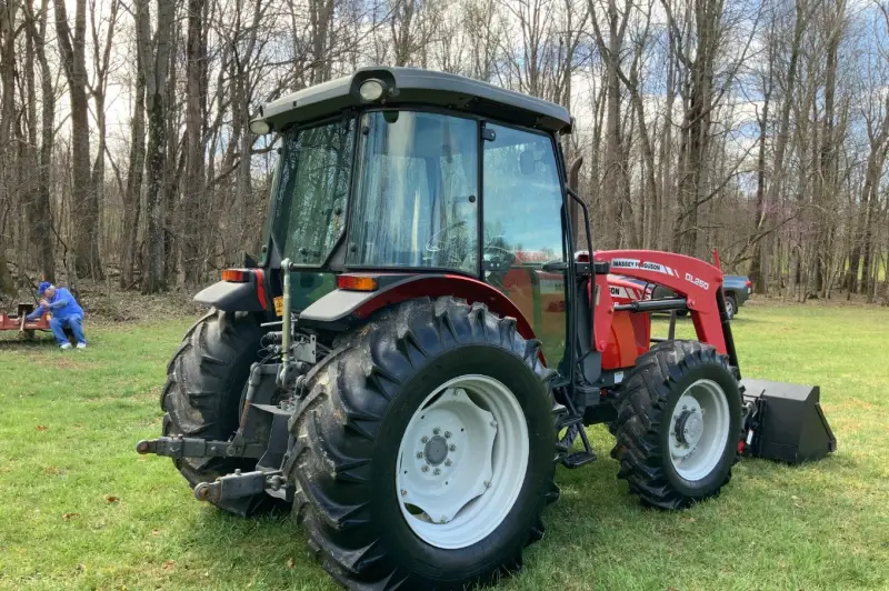 2009 Massey Ferguson 3645 MFWD photo 5