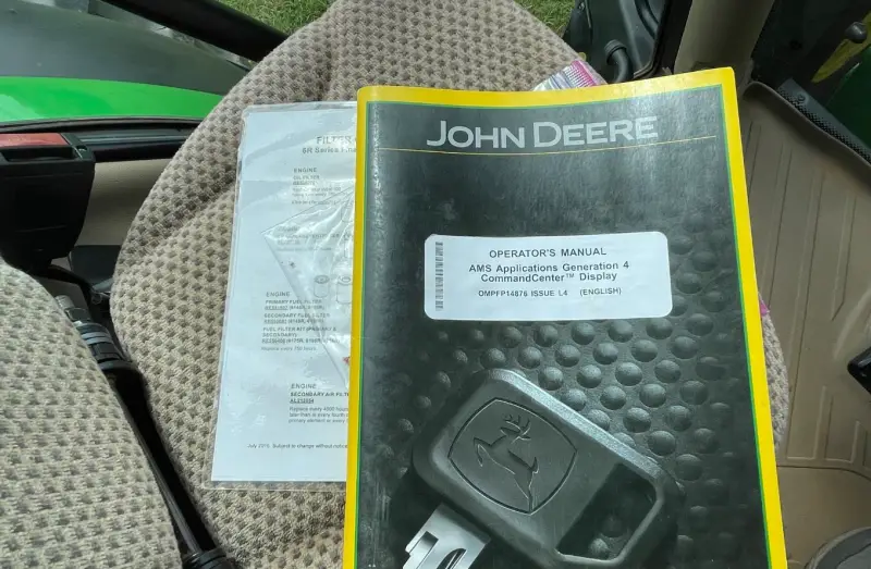 2015 John Deere 6155R MFWD photo 67